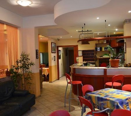 Donau Hotel Rimini Kültér fotó